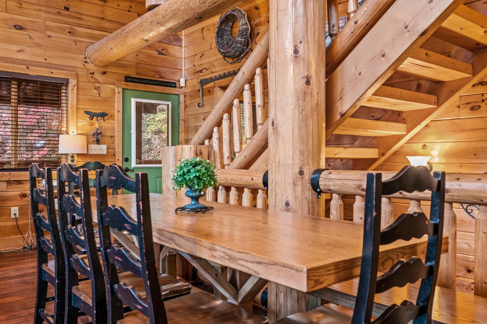 Relaxation Retreat - Pickleball Cabin - Wi-Fi, Fire Pit With Bar, Ev, Game Room, Hot Tub, Pool Access - Mins To Pf セバービル エクステリア 写真